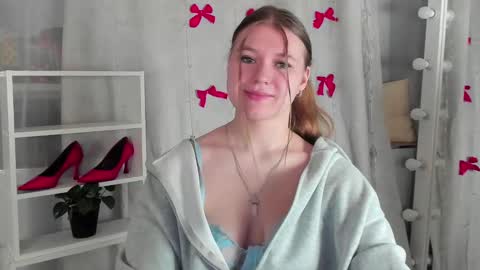 rebecca_____ online show from January 10, 7:21 pm
