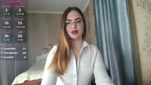 Rebecca online show from April 3, 2:15 pm