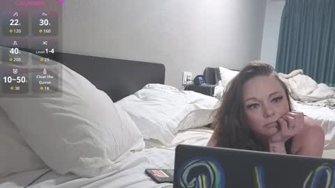 rebelhartless999 online show from March 6, 10:49 pm