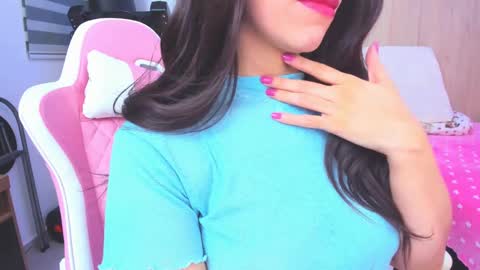 redski77 online show from January 26, 6:17 am