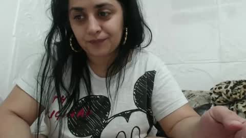 Reea online show from December 3, 10:01 pm