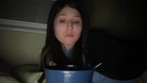 reeteeeesg online show from March 2, 1:04 am