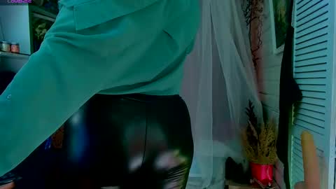 Karina online show from February 21, 2:59 pm