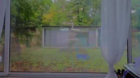 reina cummings online show from October 6, 7:36 am