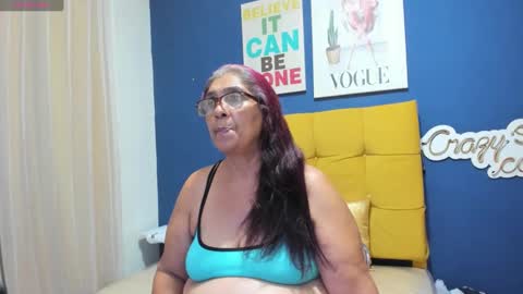 Snapshot of renata_milf_ chatting on March 6, 4:19 am renata_milf_ online show from March 6, 4:19 am