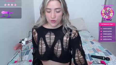 Snapshot of renathacohen chatting on March 7, 2:45 pm sofia online show from March 7, 2:45 pm