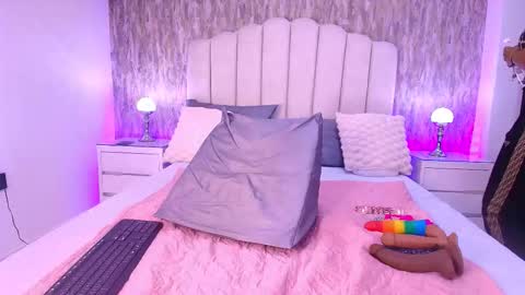 REVEN online show from January 15, 3:12 am