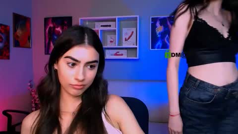 Snapshot of riley_sanders chatting on September 22, 12:25 pm Meow online show from September 22, 12:25 pm