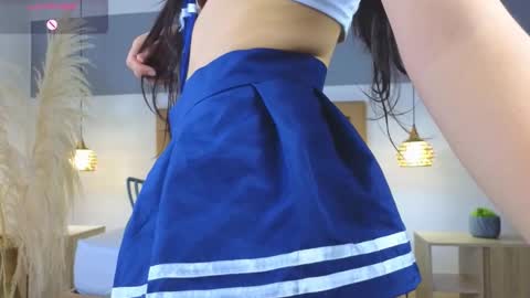 Riley Sierra online show from February 18, 12:28 pm