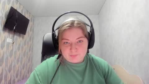 rina16 online show from February 11, 3:35 pm