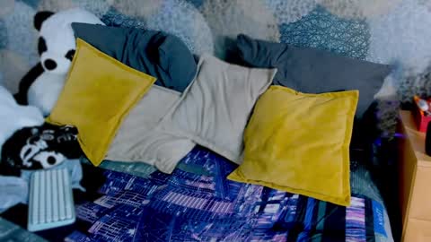 Snapshot of rindragon chatting on December 11, 9:34 pm Rina online show from December 11, 9:34 pm