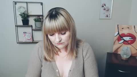 rita_sunshine online show from September 26, 10:13 am