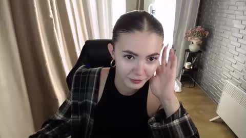 ritaneer online show from September 13, 8:33 am