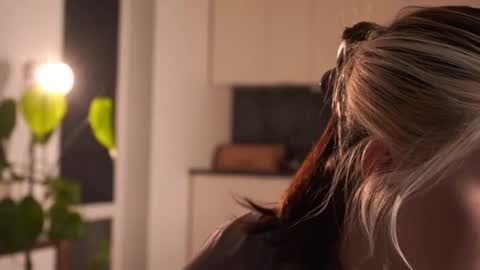 Akemi online show from February 22, 4:08 pm