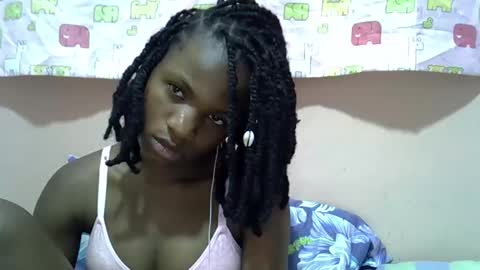 Snapshot of riyan_sexy chatting on September 14, 7:01 pm riyan online show from September 14, 7:01 pm