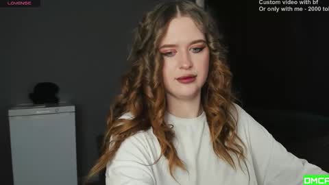 Lisa and Robert  i am online all days 900 am GMT3   online show from February 14, 8:05 am