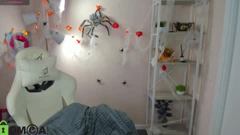 Rockett online show from October 21, 1:20 am