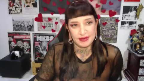 Rolly online show from February 8, 1:31 am