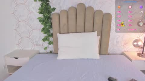   online show from October 6, 12:11 pm