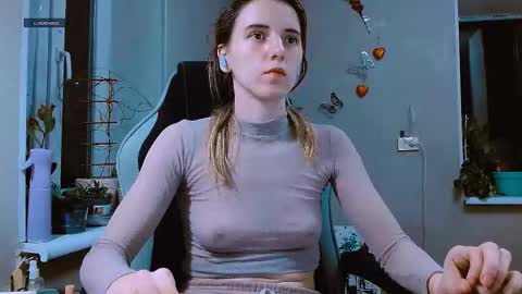 rosa843850 online show from March 4, 5:52 pm