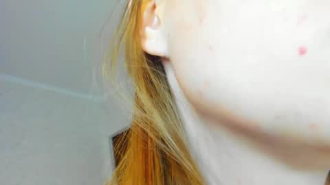 rosalina1690 online show from January 18, 2:14 am