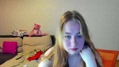 rosalina1690 online show from January 20, 3:26 am