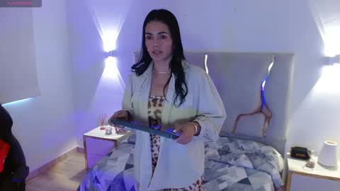 ROSALIN online show from November 1, 5:06 pm