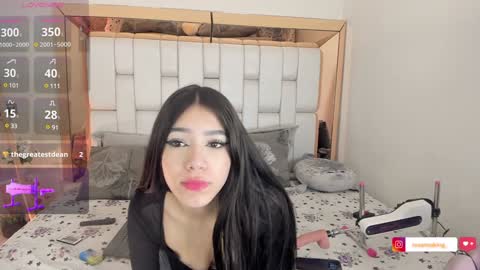 Snapshot of rosannaking chatting on February 6, 10:32 pm Aleja online show from February 6, 10:32 pm