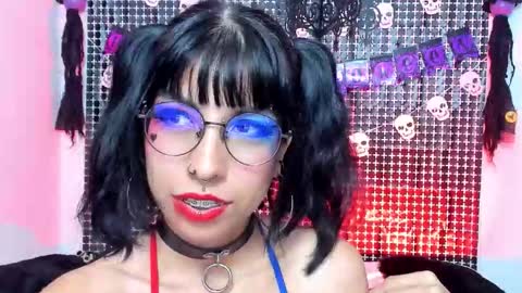 Snapshot of rose_72 chatting on October 12, 10:34 pm Ally online show from October 12, 10:34 pm