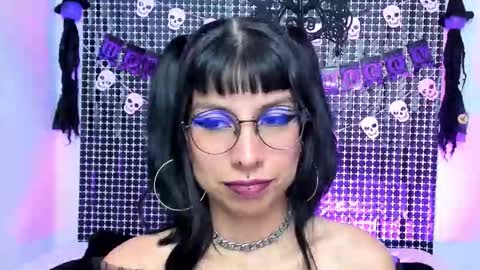 Snapshot of rose_72 chatting on October 14, 10:56 pm Ally online show from October 14, 10:56 pm