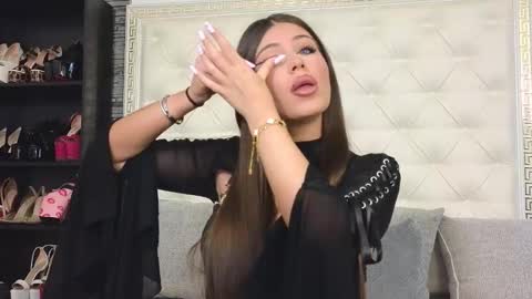 Snapshot of rosevanessa chatting on September 22, 6:23 am Gabriela online show from September 22, 6:23 am