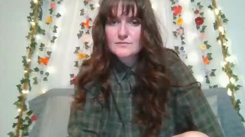 rosie_woods online show from October 28, 3:34 am