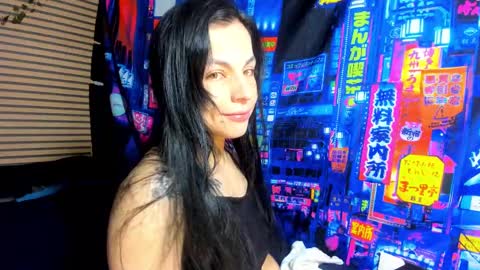 Snapshot of rosse_25 chatting on March 8, 11:35 am Would you like to help me with supplementation and sports suits so I can compete in powerlifting online show from March 8, 11:35 am