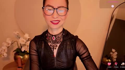 Miss Rosse online show from January 11, 2:33 pm