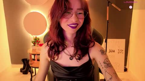 Miss Rosse online show from February 23, 12:15 pm