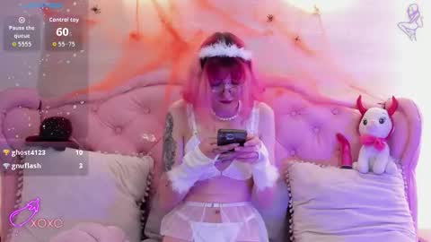 Snapshot of rossiie_hunt_ chatting on October 16, 6:21 pm rossiie_hunt_ online show from October 16, 6:21 pm