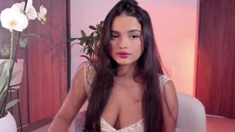 Im Ross   online show from September 22, 7:01 pm