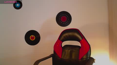 rot_wallace online show from October 30, 1:30 am