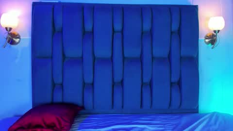 Rousse  online show from December 3, 1:24 pm