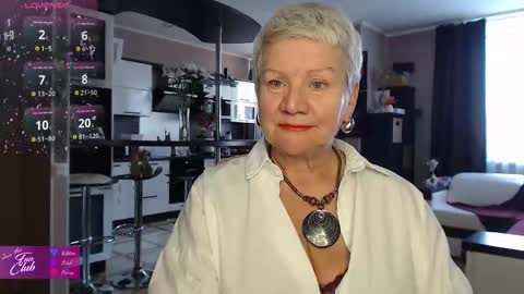 Roxana online show from February 23, 2:05 pm