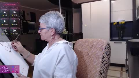 Roxana online show from November 10, 2:23 pm