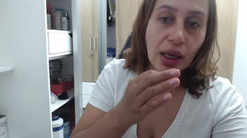 Snapshot of roxanalove7 chatting on January 6, 5:19 am Roxana online show from January 6, 5:19 am