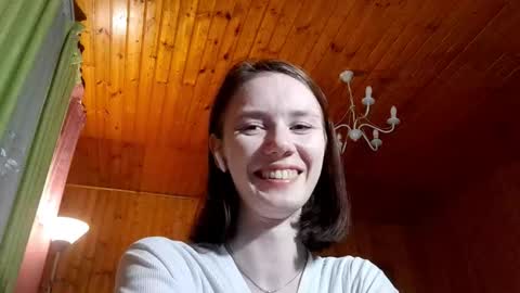 Snapshot of roxanavukovich chatting on September 25, 3:44 pm Mia online show from September 25, 3:44 pm