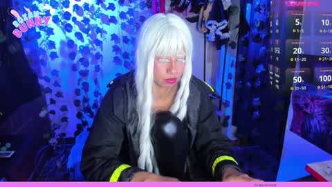 roxxy online show from February 8, 5:08 am