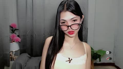 Snapshot of roxie_fuckdoll chatting on February 26, 11:04 pm Roxie online show from February 26, 11:04 pm