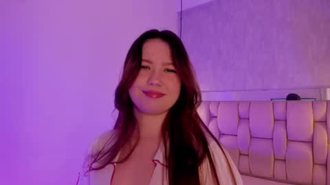 Roxie  online show from June 22, 7:44 pm