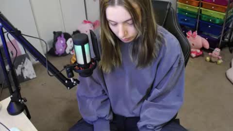 roxie online show from October 12, 2:41 pm