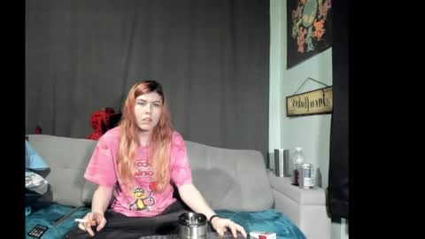 Snapshot of roxihazeleyes chatting on October 11, 12:30 pm roxihazeleyes online show from October 11, 12:30 pm