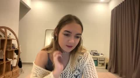 Roxy online show from March 17, 8:24 pm