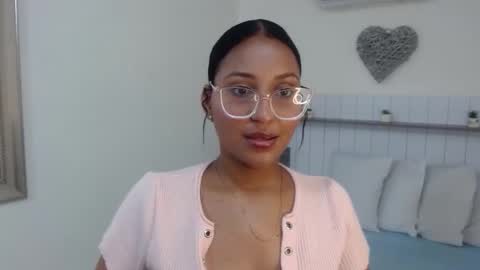 rubi_diamondk online show from April 10, 9:54 pm